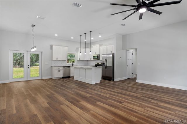3058 E Crown Drive, Inverness, FL 34453