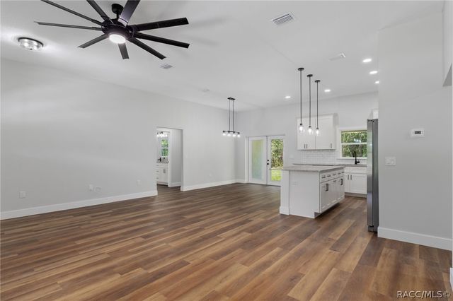 3058 E Crown Drive, Inverness, FL 34453