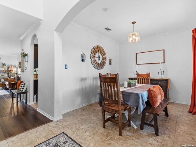512 WAGON WHEEL WAY, Cibolo, TX 78108