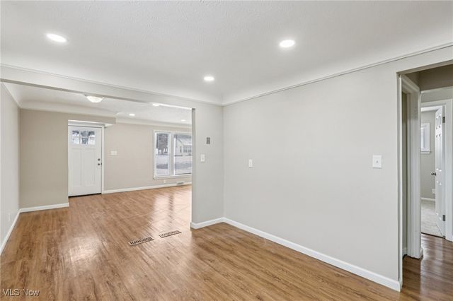 24010 Timberlane Road, Warrensville Heights, OH 44128