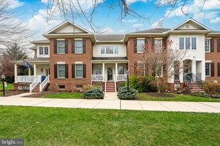 473 FAIRMONT DR #238, Chester Springs, PA 19425
