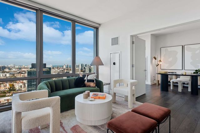 164 N Peoria Street 3802, Chicago, IL 60607