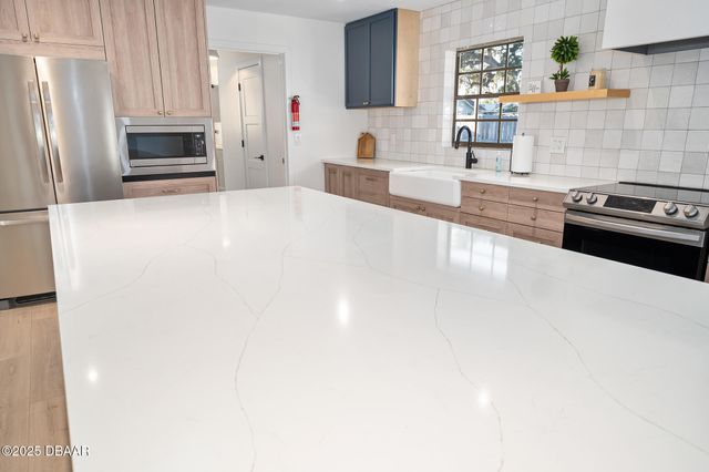 2 Avenue Bonita, Ormond Beach, FL 32174