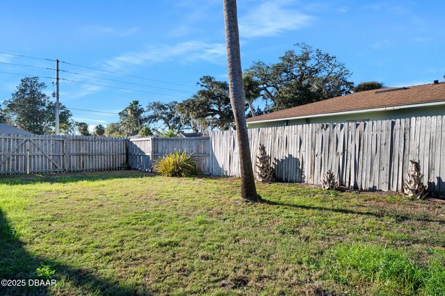 2 Avenue Bonita, Ormond Beach, FL 32174