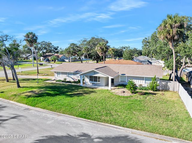 2 Avenue Bonita, Ormond Beach, FL 32174