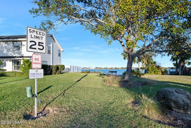 2 Avenue Bonita, Ormond Beach, FL 32174