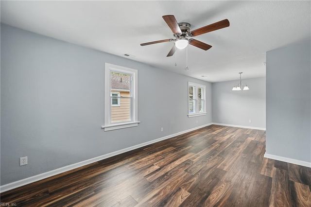 418 W 26th ST, Norfolk, VA 23517