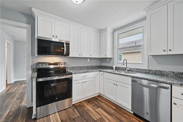 418 W 26th ST, Norfolk, VA 23517