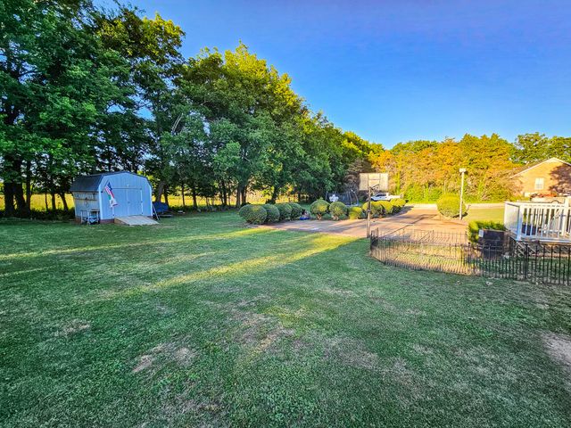 215 Northwood Ave, Shelbyville, TN 37160
