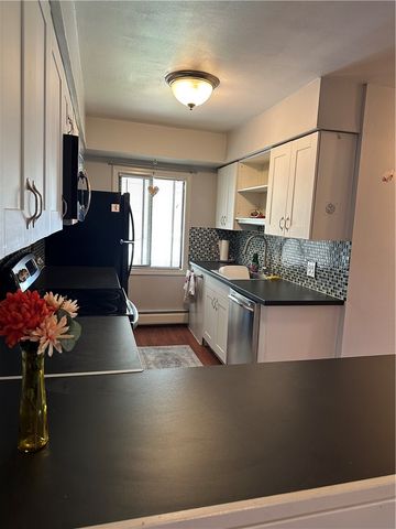 400 Narragansett Parkway ND9, Warwick, RI 02888