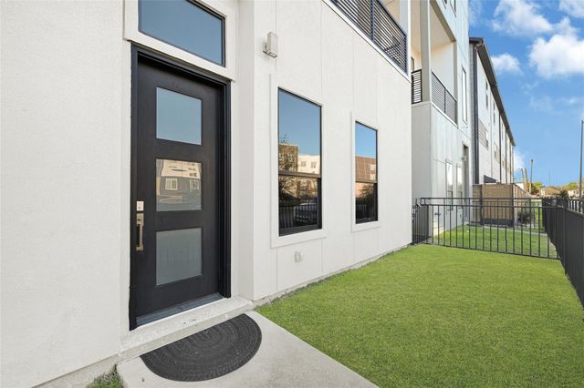 2317 Cleburne Street, Houston, TX 77004