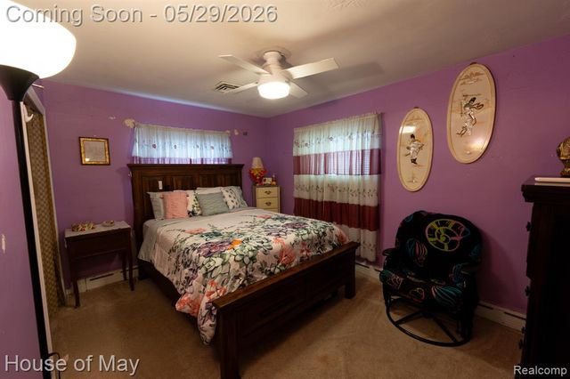 21240 Ridgedale Street, Oak Park, MI 48237