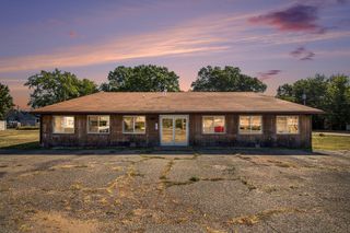 2229 S 11th Street, Niles, MI 49120