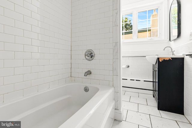 723 HUMPHREYS RD, Ardmore, PA 19003
