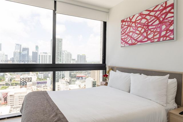 225 N Miami Ave 3412, Miami, FL 33128