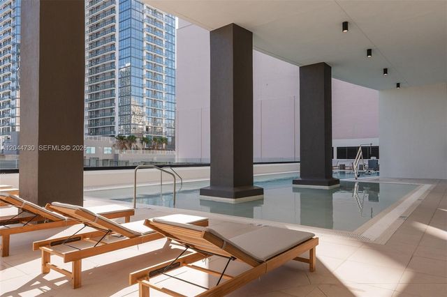 225 N Miami Ave 3412, Miami, FL 33128
