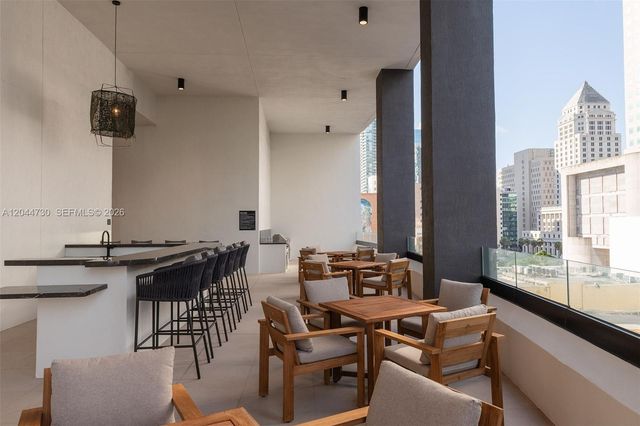 225 N Miami Ave 3412, Miami, FL 33128