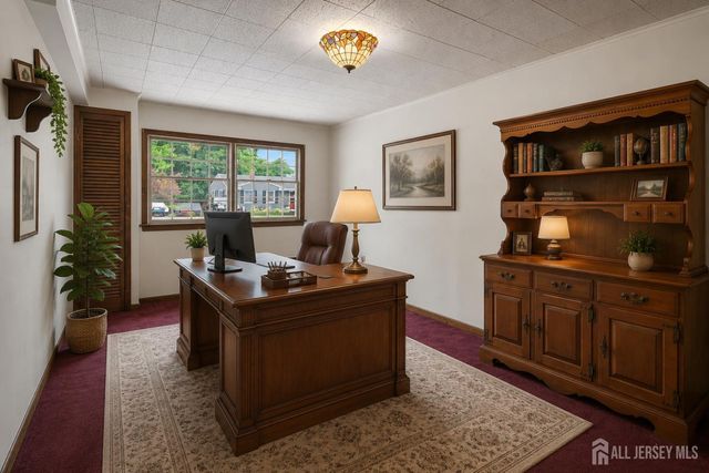 287 Crestwood Drive, Milltown, NJ 08850