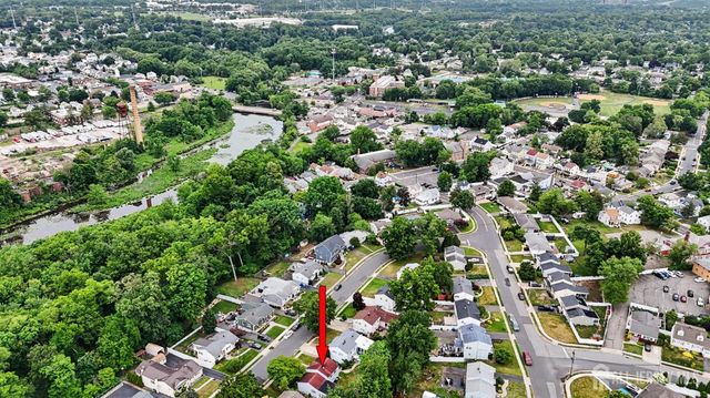 287 Crestwood Drive, Milltown, NJ 08850