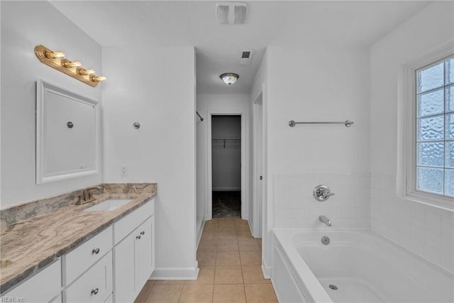 101 Chickadee ST, Moyock, NC 27958