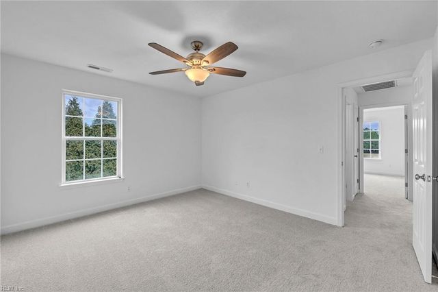 101 Chickadee ST, Moyock, NC 27958