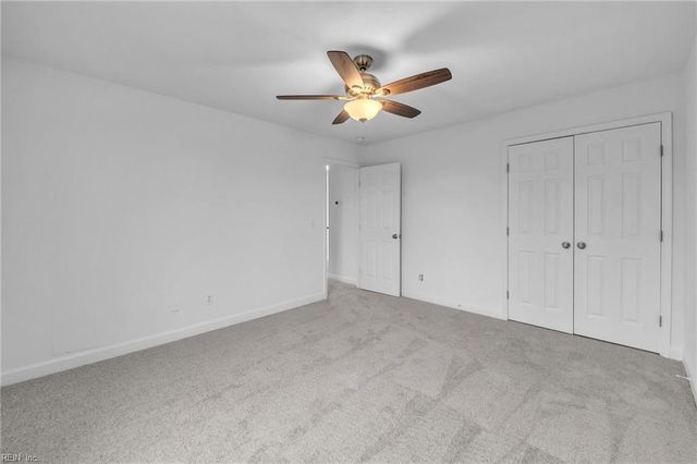 101 Chickadee ST, Moyock, NC 27958