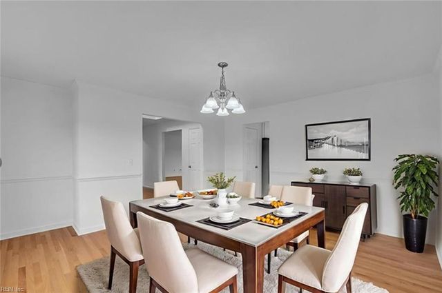 101 Chickadee ST, Moyock, NC 27958