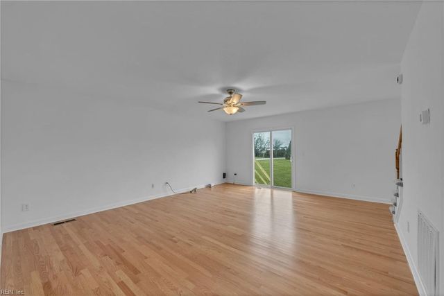 101 Chickadee ST, Moyock, NC 27958