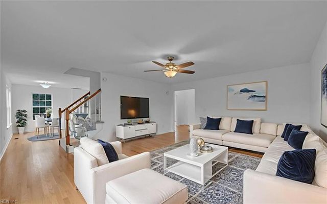 101 Chickadee ST, Moyock, NC 27958