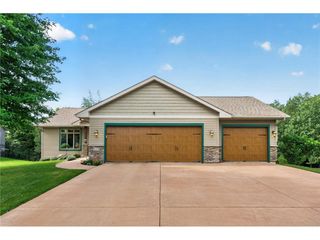525 Devin Lane, River Falls, WI 54022