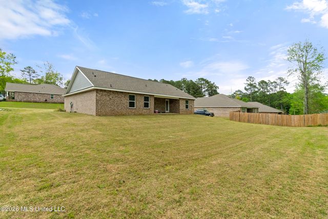 13 Vermont Drive, Petal, MS 39465