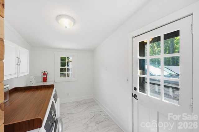 4116 Tipperary Place, Charlotte, NC 28215
