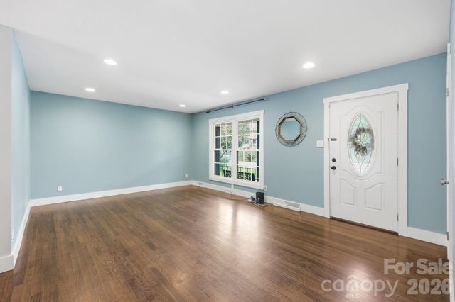 4116 Tipperary Place, Charlotte, NC 28215