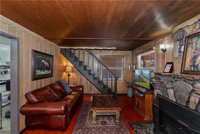 435 Arroyo, Big Bear Lake, CA 92315