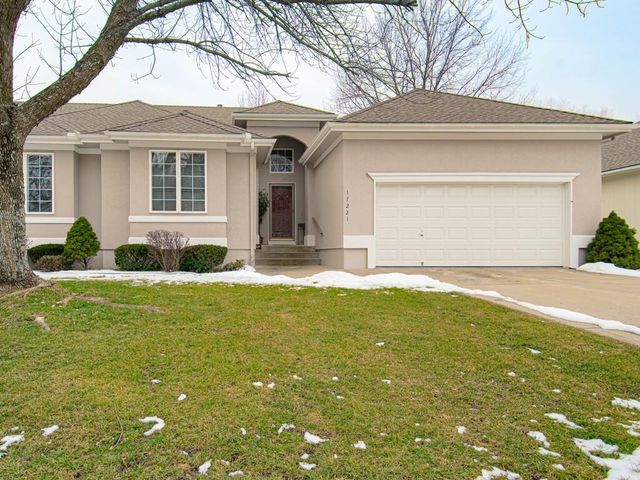 17221 E 44th Terrace Court S, Independence, MO 64055