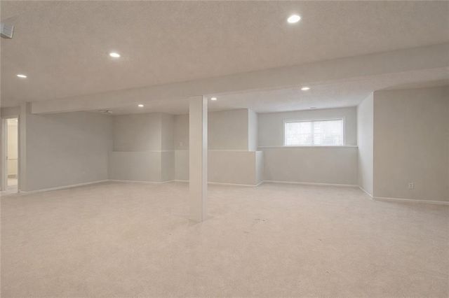 17221 E 44th Terrace Court S, Independence, MO 64055