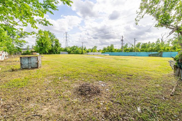 1710 Berry Road, Houston, TX 77093