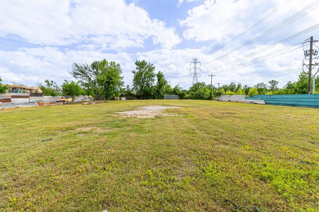 1710 Berry Road, Houston, TX 77093