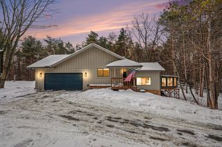 1276 Oakwood Road, Brandon Charter Township, MI 48462