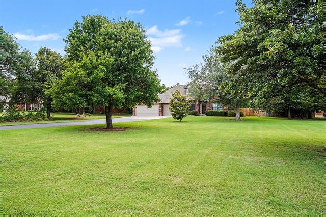 1401 Townsend Glen, Blanchard, OK 73010
