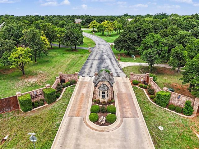 1401 Townsend Glen, Blanchard, OK 73010