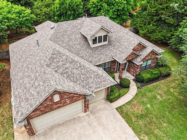 1401 Townsend Glen, Blanchard, OK 73010