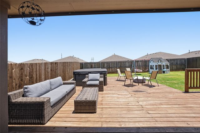 5905 Silverjack Trail, Denton, TX 76226