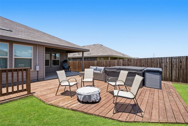 5905 Silverjack Trail, Denton, TX 76226