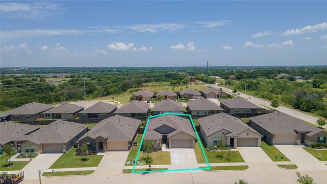 5905 Silverjack Trail, Denton, TX 76226