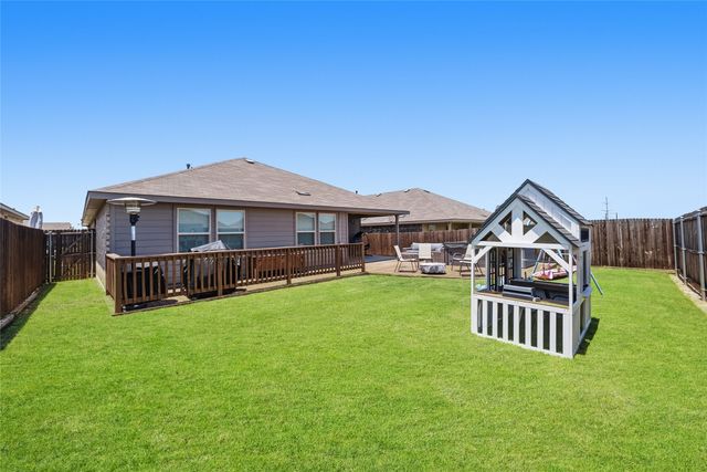5905 Silverjack Trail, Denton, TX 76226