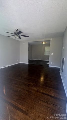 2701 Abelwood Road, Charlotte, NC 28216