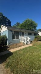 2701 Abelwood Road, Charlotte, NC 28216