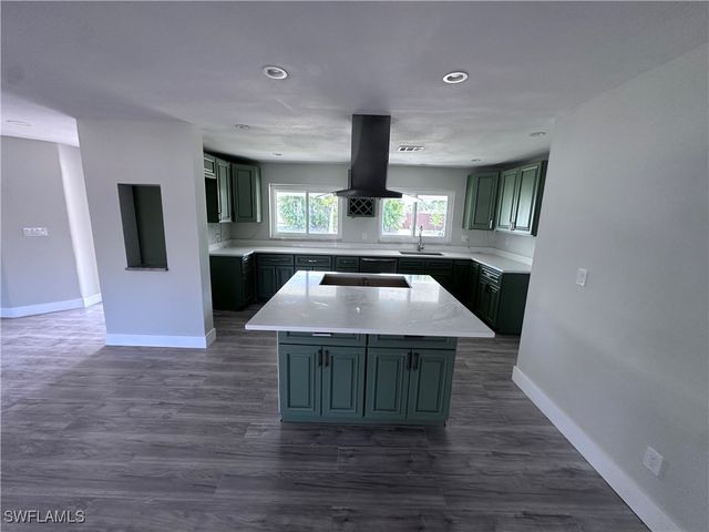 217 SE 40th ST, Cape Coral, FL 33904