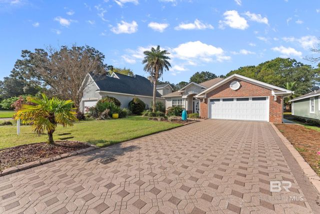 105 Lagoon Drive, Gulf Shores, AL 36542